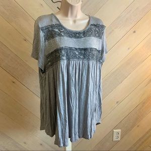 Flowy lace detail top